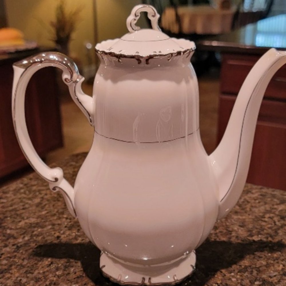 Porcelain Tea Pot China